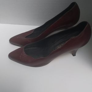 👠 Classic genuine leather heels by Bally 👠👠👠